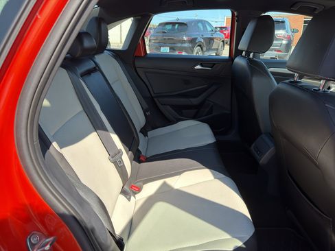 Used 2020 Volkswagen Jetta R-Line w/ R-Line Cold Weather Package FWD image 23