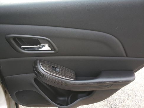 Used 2014 Chevrolet Malibu LT w/ Power Convenience Package image 16