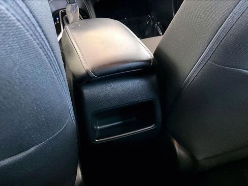 Certified 2019 Toyota Corolla SE w/ Carpet Mat Package FWD image 10