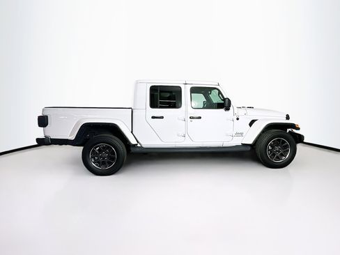 Used 2022 Jeep Gladiator Overland w/ Popular Equipment Package AWD/4WD image 10