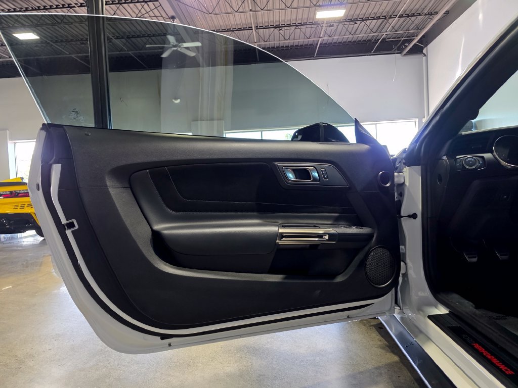 Used 2017 Ford Mustang Shelby GT350 RWD image 14