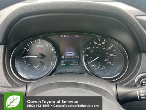 Used 2020 Nissan Rogue SL AWD/4WD image 9