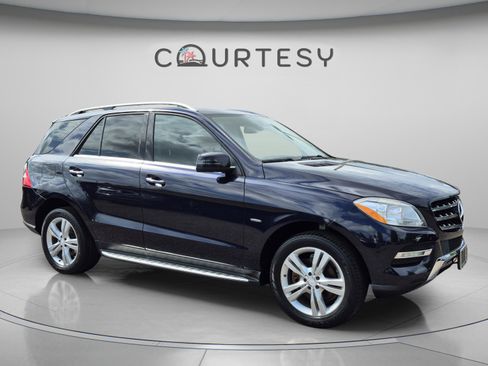 Used 2012 Mercedes-Benz ML 350 4MATIC image 7