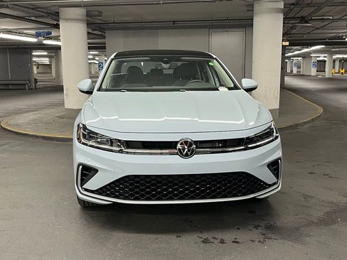 New 2026 Volkswagen Jetta SE image 30