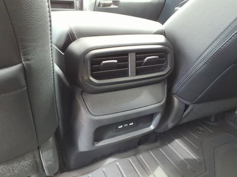 Certified 2025 Honda Passport EX-L image 7