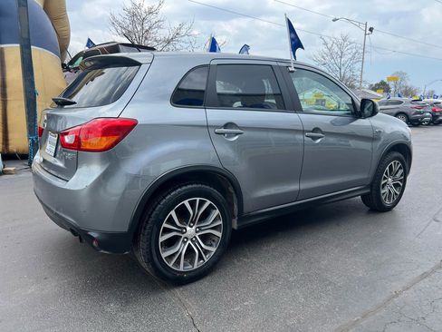 Used 2016 Mitsubishi Outlander Sport ES image 6