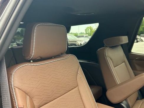 Certified 2024 Chevrolet Tahoe High Country AWD/4WD image 45