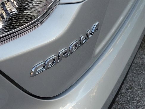 Used 2026 Toyota Corolla LE FWD image 6