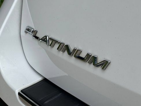 Used 2021 Ford Explorer Platinum w/ Equipment Group 601A AWD/4WD image 7