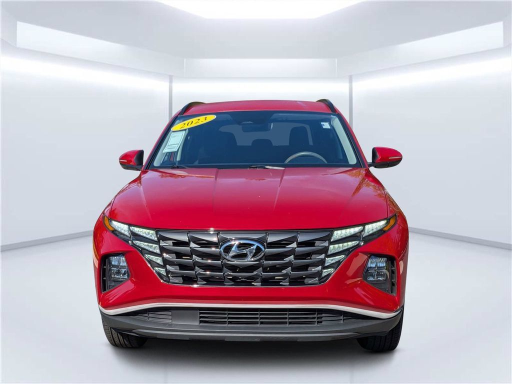 Certified 2023 Hyundai Tucson SEL AWD/4WD image 9