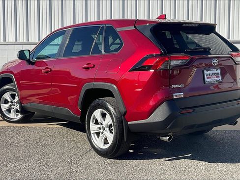 Used 2024 Toyota RAV4 LE image 15