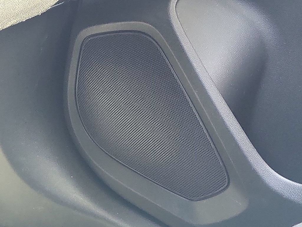 Used 2023 Chevrolet TrailBlazer LT w/ Convenience Package AWD/4WD image 29