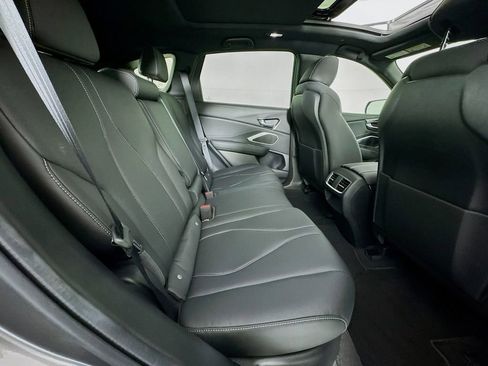 Used 2025 Acura RDX SH-AWD image 35