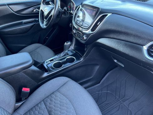Used 2020 Chevrolet Equinox LT image 13