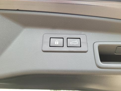 New 2026 Subaru Outback Touring XT image 19