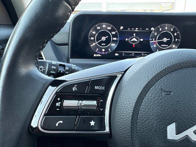 Certified 2025 Kia Seltos EX AWD/4WD image 20