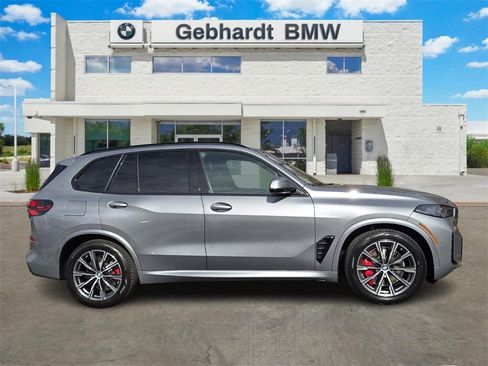New 2026 BMW X5 xDrive50e w/ Executive Package image 4