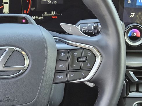 Used 2026 Lexus TX 350 AWD w/ Technology Package image 32