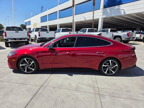 Used 2023 Hyundai Sonata SEL Plus FWD image 3