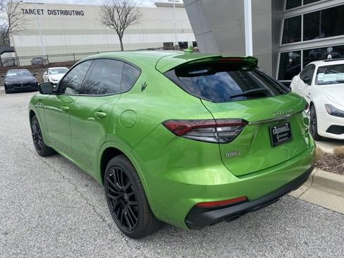 New 2023 Maserati Levante Modena image 7