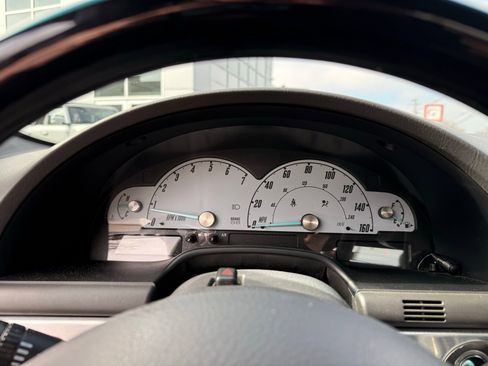 Used 2002 Ford Thunderbird image 40