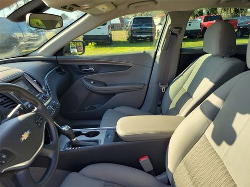 Used 2017 Chevrolet Impala LS w/ Protection Package image 12