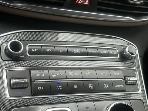 Used 2023 Hyundai Santa Fe SEL FWD image 27
