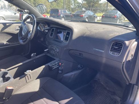 Used 2019 Dodge Charger Police w/ Street Appearance Group RWD image 10