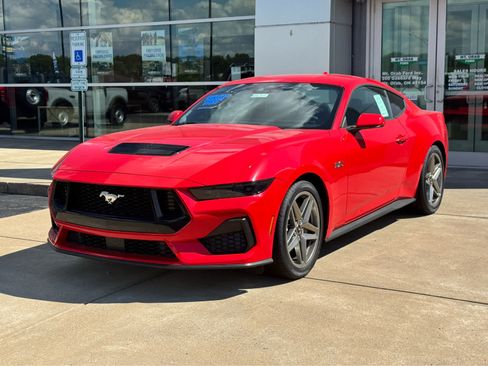 New 2026 Ford Mustang GT RWD image 1