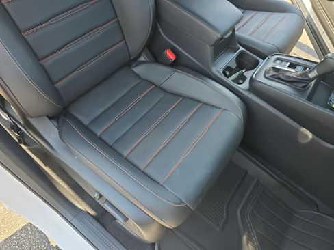 Used 2025 Honda CR-V Sport-L image 10