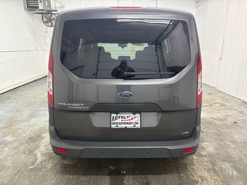 Used 2018 Ford Transit Connect XL image 4