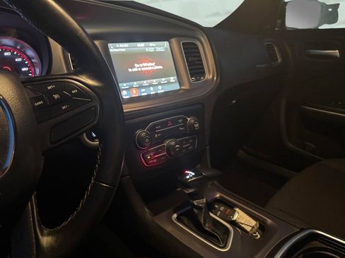 Used 2023 Dodge Charger SXT image 29