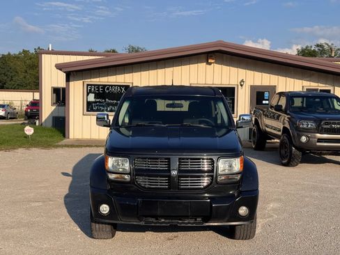 Used 2011 Dodge Nitro Heat RWD image 3