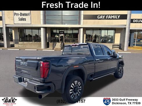 Used 2024 GMC Sierra 2500 Denali Ultimate AWD/4WD image 8
