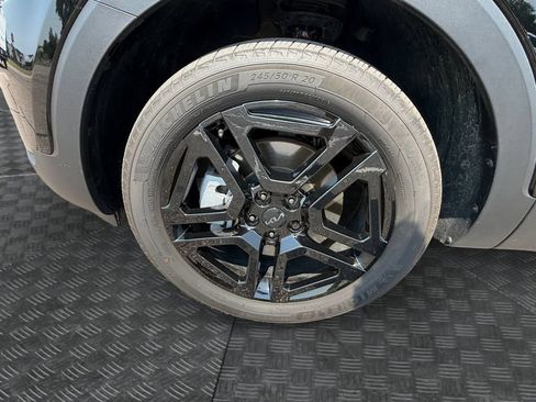 Used 2025 Kia Telluride EX X-Line AWD/4WD image 15
