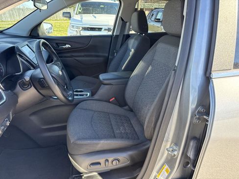 Used 2024 Chevrolet Equinox LT image 11