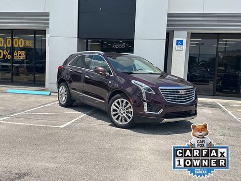 Used 2018 Cadillac XT5 Platinum w/ Driver Assist Package AWD/4WD image 2