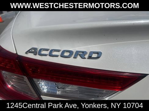 Used 2018 Honda Accord EX-L image 18