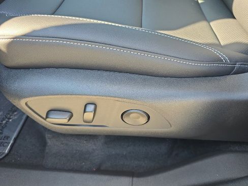 New 2026 Chevrolet Traverse LT image 24