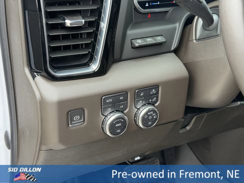Used 2024 GMC Sierra 3500 Denali w/ Denali Reserve Package AWD/4WD image 13