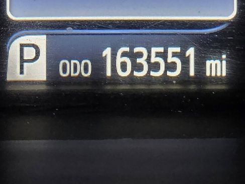 Used 2015 Toyota Camry SE FWD image 33