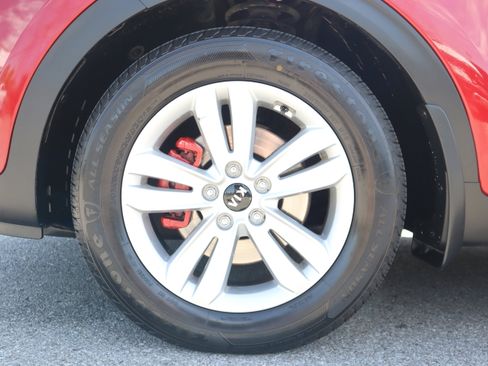 Used 2017 Kia Sportage LX w/ LX Popular Package FWD image 11