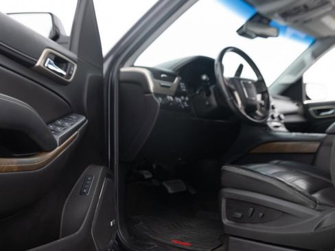 Used 2018 GMC Yukon XL Denali w/ Denali Ultimate Package AWD/4WD image 26