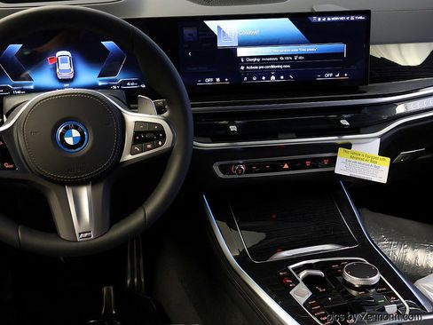 New 2026 BMW X5 xDrive50e w/ M Sport Package image 17