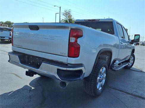 Used 2022 Chevrolet Silverado 2500 LTZ w/ LTZ Convenience Package image 43