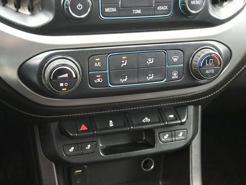 Used 2018 GMC Canyon SLT w/ Trailering Package AWD/4WD image 19