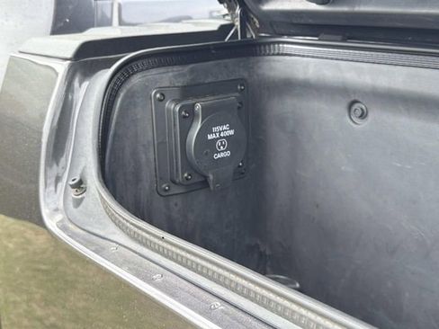 Used 2022 RAM 2500 Limited image 19