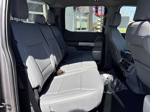 New 2025 Ford F150 Lightning Flash AWD/4WD image 24