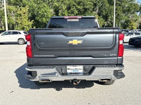 Used 2022 Chevrolet Silverado 1500 LTZ AWD/4WD image 5