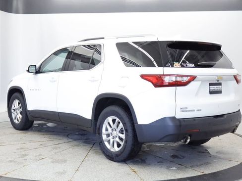Used 2018 Chevrolet Traverse LT AWD/4WD image 3